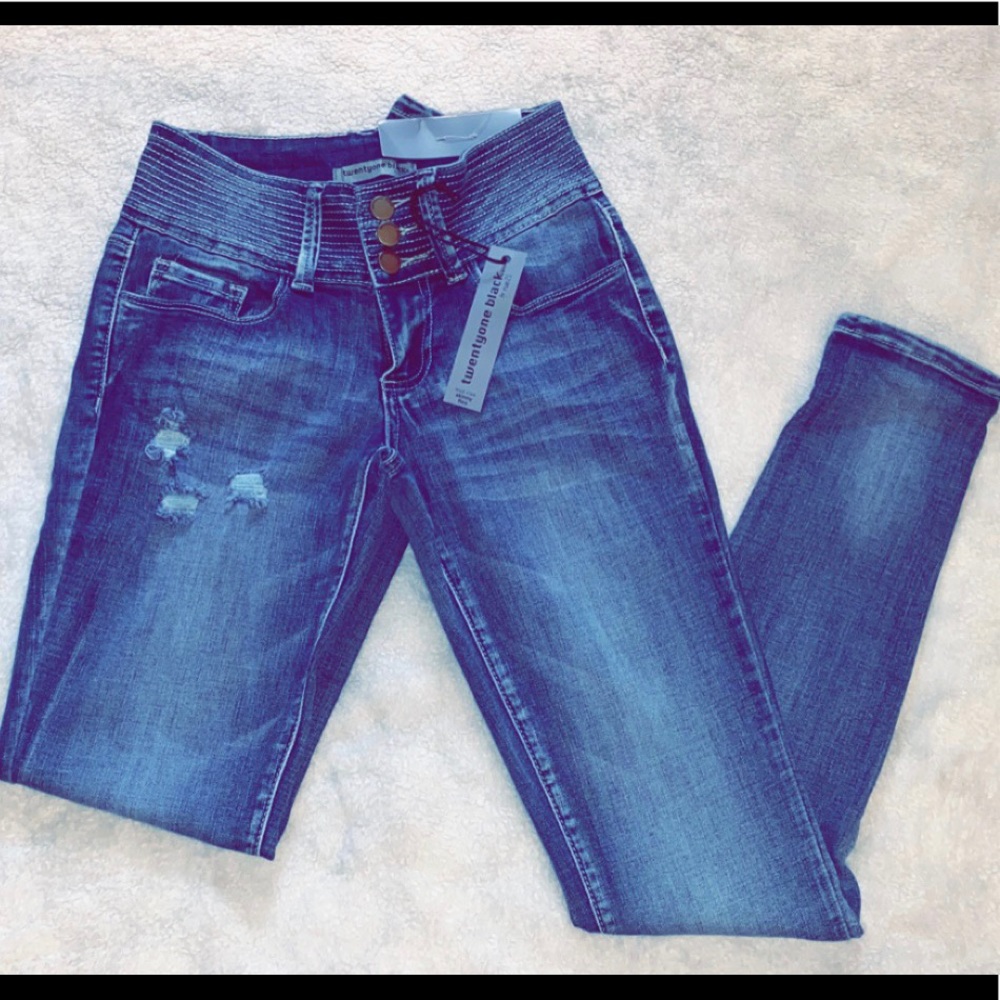 Twenty one Black By Rue21 Mid rise / skinny flex